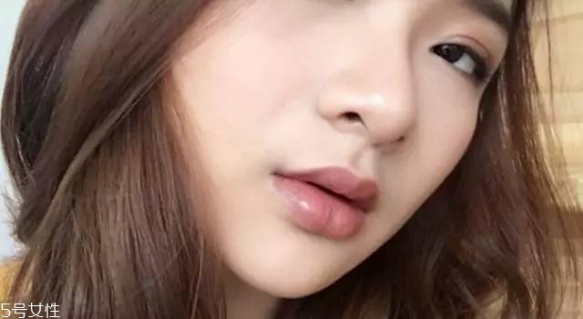 干燥玫瑰色是什么顏色 干燥玫瑰色口紅推薦 干燥玫瑰色是什么顏色 干燥玫瑰色口紅推薦