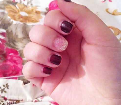 長(zhǎng)期美甲有哪些危害 做美甲之后需要注意的事項(xiàng) 長(zhǎng)期美甲有哪些危害 做美甲之后需要注意的事項(xiàng)