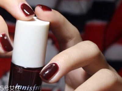 夏日清涼簡約美甲圖片2018 2018最流行的日系美甲款式 夏日清涼簡約美甲圖片2018 2018最流行的日系美甲款式