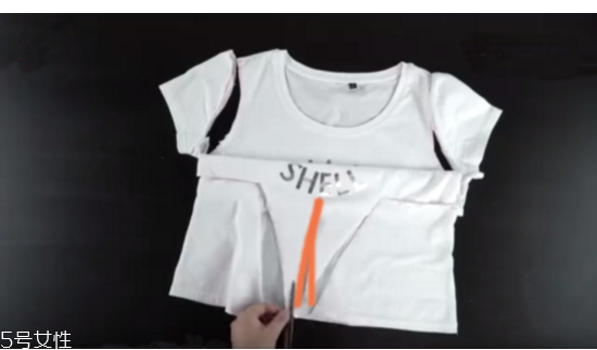 男生去海邊穿什么衣服好看 男生去海邊玩穿衣搭配 男生去海邊穿什么衣服好看 男生去海邊玩穿衣搭配