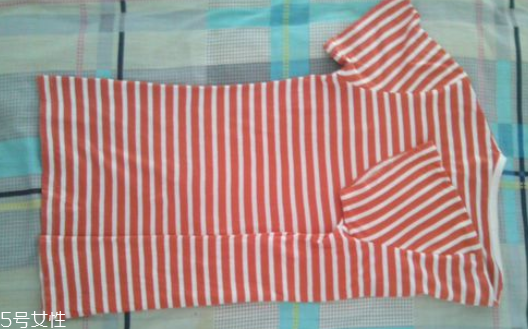 男生去海邊穿什么衣服好看 男生去海邊玩穿衣搭配 男生去海邊穿什么衣服好看 男生去海邊玩穿衣搭配