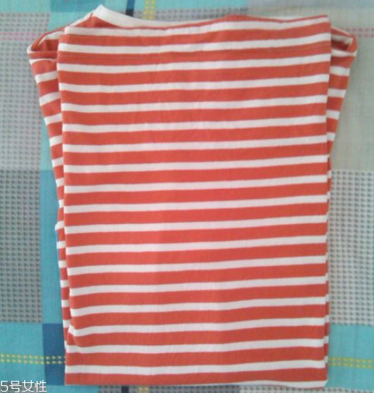 男生去海邊穿什么衣服好看 男生去海邊玩穿衣搭配 男生去海邊穿什么衣服好看 男生去海邊玩穿衣搭配