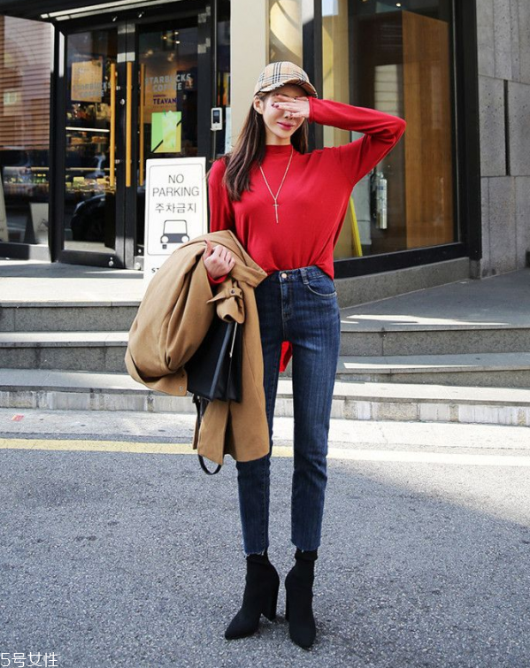 紅色t恤配什么褲子好看 紅色t恤怎么搭配最好看 紅色t恤配什么褲子好看 紅色t恤怎么搭配最好看