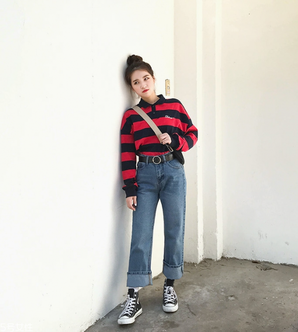 紅色t恤配什么褲子好看 紅色t恤怎么搭配最好看 紅色t恤配什么褲子好看 紅色t恤怎么搭配最好看