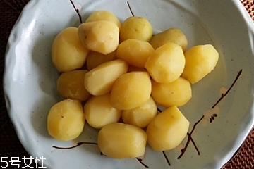 土豆要去皮嗎？土豆怎么去皮最快？