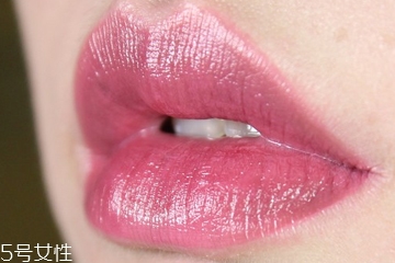 迪奧染唇露351適合黃皮嗎 迪奧染唇露351適合什么場合 迪奧染唇露351適合黃皮嗎 迪奧染唇露351適合什么場合