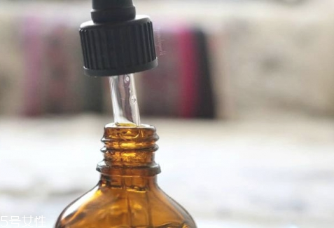 有哪些好用的美白精華 十款抗氧化美白精華推薦 有哪些好用的美白精華 十款抗氧化美白精華推薦