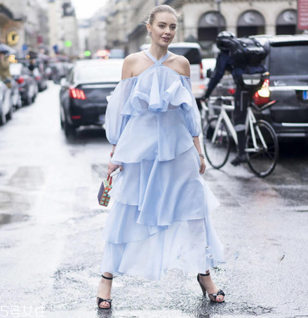 2018夏裝流行元素有哪些？2018夏裝流行趨勢(shì)