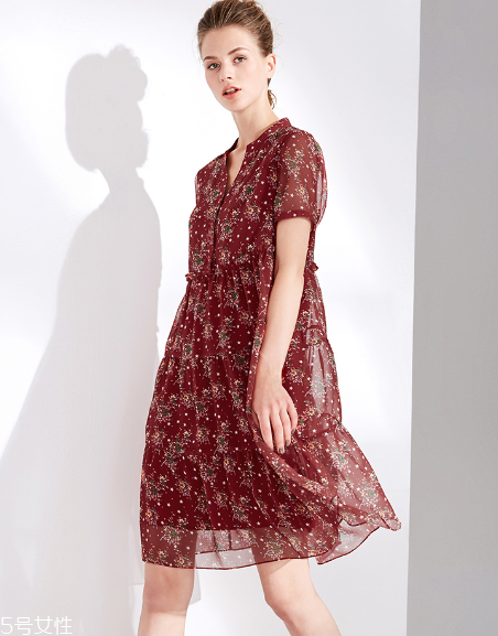 2018夏裝流行元素有哪些？2018夏裝流行趨勢(shì)