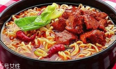 方便面的好處和壞處 方便面對身體好嗎？