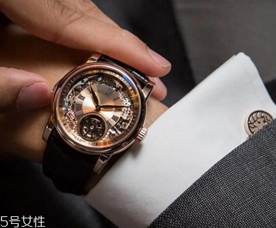 手表是男左女右嗎？手表佩戴是男左女右嗎？
