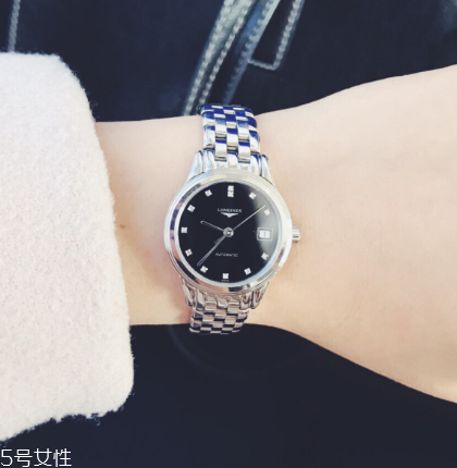 手表上弦是轉(zhuǎn)哪個(gè)方向？手表上弦是順時(shí)針還是逆時(shí)針？