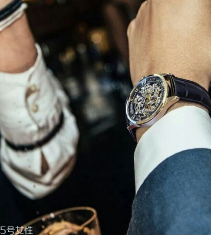 手表上有劃痕怎么辦？手表上的劃痕怎么處理？