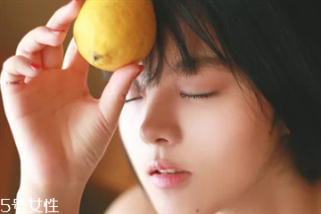 美白精華和保濕精華哪個(gè)先用 美白精華和保濕精華順序 美白精華和保濕精華哪個(gè)先用 美白精華和保濕精華順序