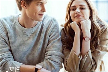 情侶手表怎么搭配？情侶表搭配建議