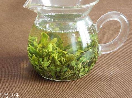 日照綠茶哪個(gè)牌子好？日照綠茶怎么辨別好壞
