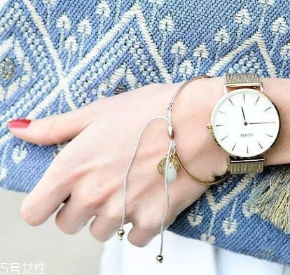 手表電池多久換一次？手表電池能用多長時間？