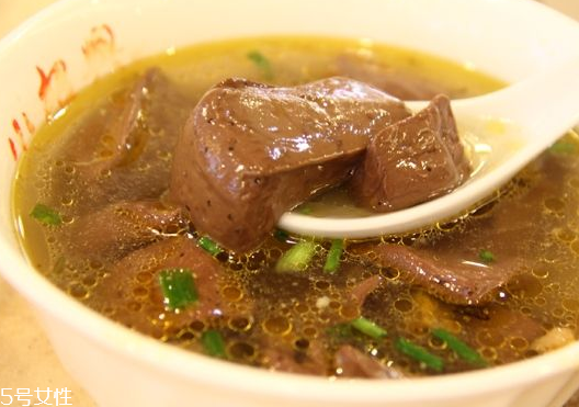 雞血的熱量高嗎？雞血會(huì)長(zhǎng)胖嗎？