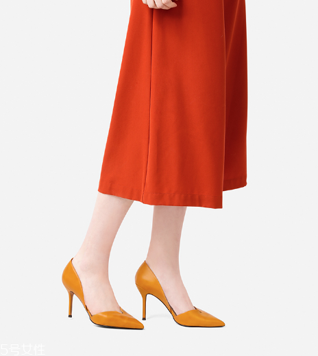 夏天穿什么高跟鞋好看？夏天適合穿什么高跟鞋？