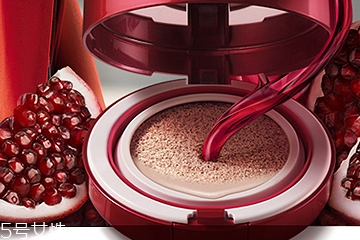 雅詩蘭黛紅石榴氣墊敏感肌能用嗎？抗氧化效果如何？