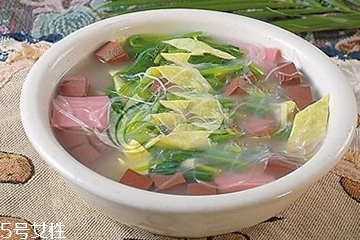 雞血能給禽流感病人吃嗎？禽流感期間能吃雞血嗎