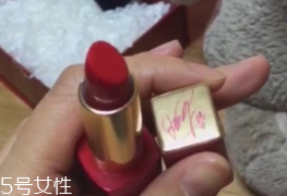 雅詩蘭黛傾慕紅管330日常嗎 雅詩蘭黛傾慕紅管330顯白嗎 雅詩蘭黛傾慕紅管330日常嗎 雅詩蘭黛傾慕紅管330顯白嗎