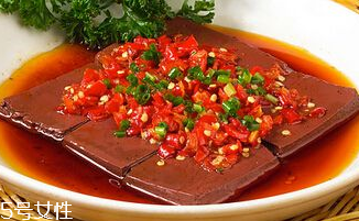 雞血會不會很臟？雞血怎么去灰塵？