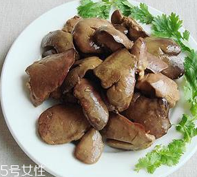 雞肝的宜忌人群 膽結(jié)石病人能吃雞肝嗎？