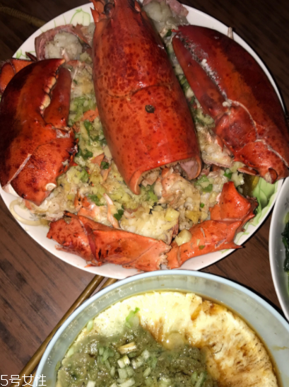 波士頓龍蝦是淡水的嗎？波士頓龍蝦是海里的嗎？