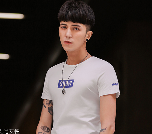 2022短發(fā)飛機頭發(fā)型男 男生短發(fā)發(fā)型飛機頭 2022短發(fā)飛機頭發(fā)型男 男生短發(fā)發(fā)型飛機頭