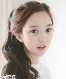 自己怎么扎馬尾好看 好看的馬尾辮扎法 自己怎么扎馬尾好看 好看的馬尾辮扎法