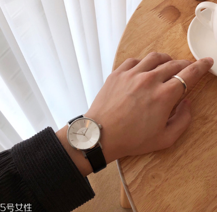 手表分針不動怎么解決？手表分針不走解決辦法