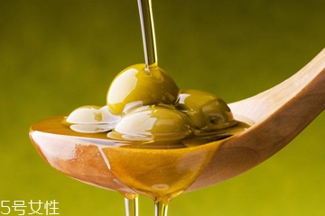 橄欖油能當(dāng)晚霜用嗎？自制橄欖油晚霜的方法步驟