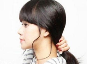 香蕉丸子頭怎么扎好看 香蕉丸子頭最快速簡(jiǎn)單教程 香蕉丸子頭怎么扎好看 香蕉丸子頭最快速簡(jiǎn)單教程