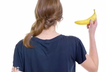 香蕉丸子頭怎么扎好看 香蕉丸子頭最快速簡(jiǎn)單教程 香蕉丸子頭怎么扎好看 香蕉丸子頭最快速簡(jiǎn)單教程