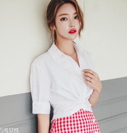 第一天上班穿什么？第一天上班穿搭技巧