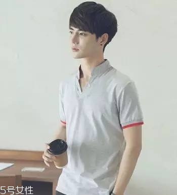 男生夏天適合什么短發(fā)發(fā)型 25款各種風格潮男發(fā)型