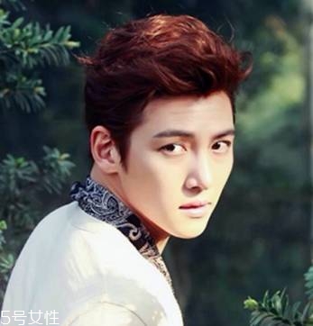 男生夏天適合什么短發(fā)發(fā)型 25款各種風格潮男發(fā)型