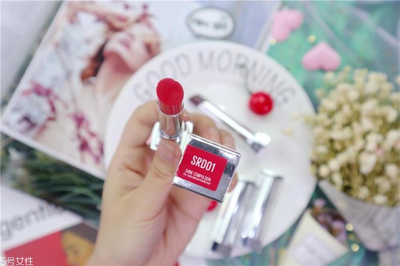 美寶蓮小燈管2018限量色哪個好看？哪個適合黃皮？