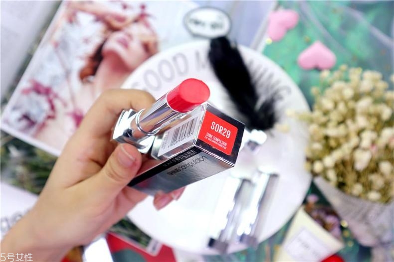 美寶蓮小燈管2018限量色哪個好看？哪個適合黃皮？