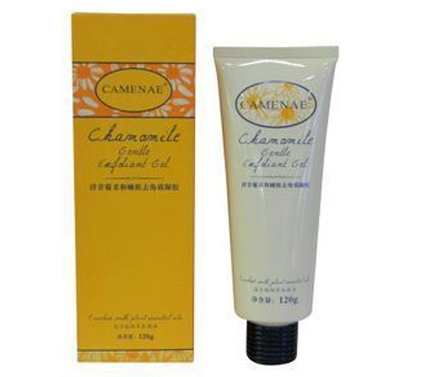 去角質(zhì)是干臉好還是濕臉好 去角質(zhì)是干臉還是濕臉 去角質(zhì)是干臉好還是濕臉好 去角質(zhì)是干臉還是濕臉