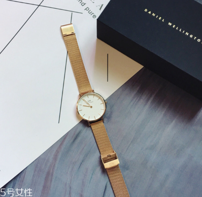 手表洗油用什么油？手表洗油用的哪種油？