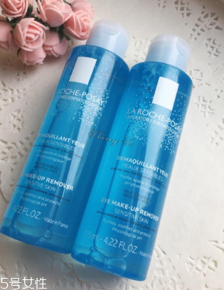 眼唇卸妝液為什么是藍(lán)色的 眼唇卸妝液使用藍(lán)色的2個(gè)原因 眼唇卸妝液為什么是藍(lán)色的 眼唇卸妝液使用藍(lán)色的2個(gè)原因