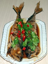 青魚能做生魚片嗎？青魚能不能生吃？