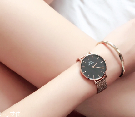 手表從網(wǎng)上買靠譜嗎？手表在網(wǎng)上買可靠嗎？