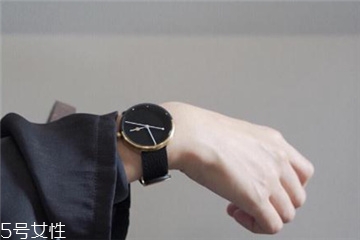 手表沒有刻度怎么用？手表沒有刻度怎么看時間？