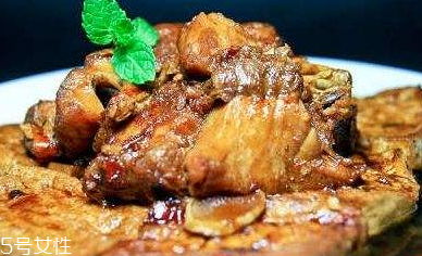 青魚(yú)和鲅魚(yú)的區(qū)別 青魚(yú)和鲅魚(yú)哪個(gè)更好吃 青魚(yú)和鲅魚(yú)的區(qū)別 青魚(yú)和鲅魚(yú)哪個(gè)更好吃