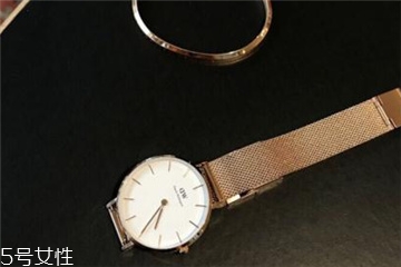 手表背透是什么意思？背透手表好嗎？