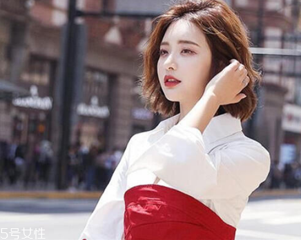 矮個子穿長裙怎么搭配？矮個子穿長裙搭配技巧