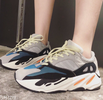 yeezy 700 mauve什么時(shí)候發(fā)售？椰子700灰紫色發(fā)售時(shí)間